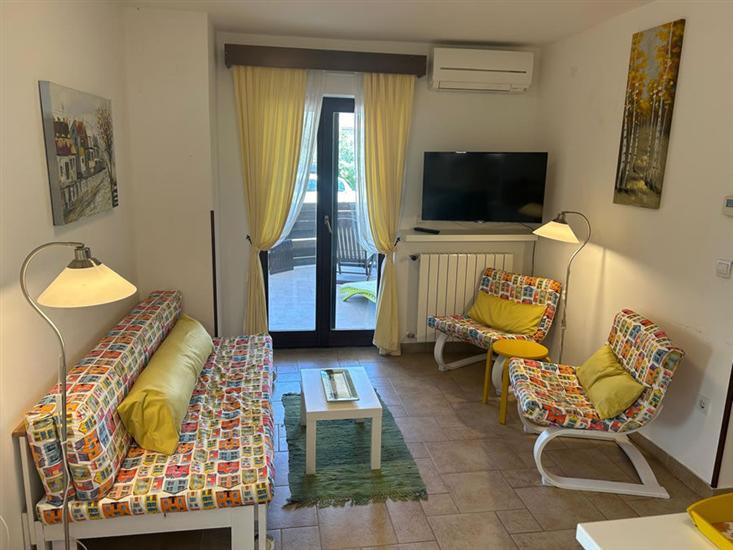 Apartment A5, for 2 persons