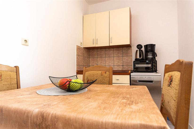 Apartment A2, for 4 persons