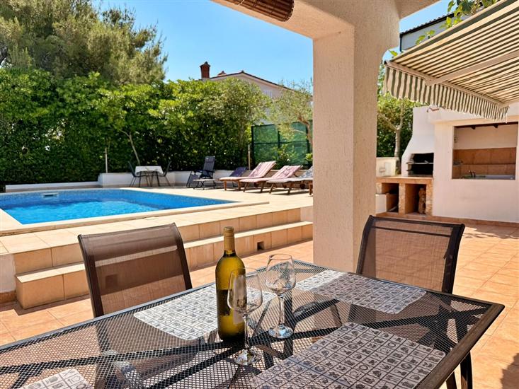 Apartment A1, for 3 persons