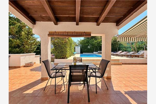 Apartment A1, for 3 persons