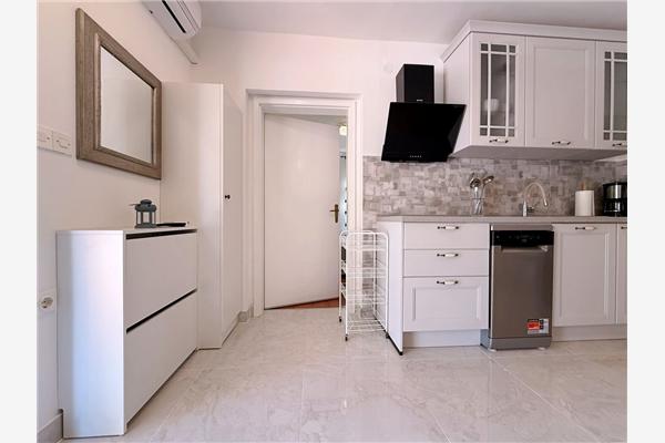 Apartment A1, for 3 persons