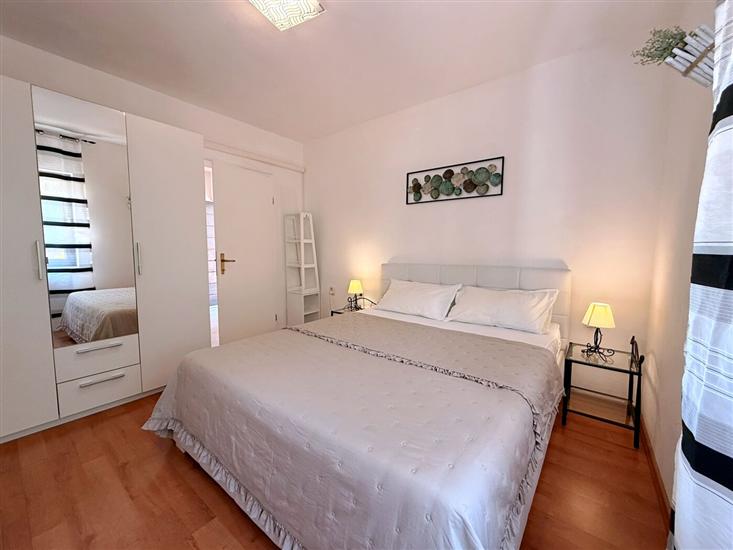 Apartment A1, for 3 persons