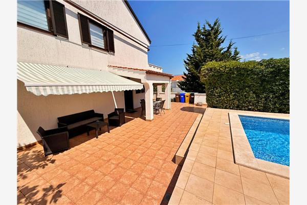 Apartment A1, for 3 persons