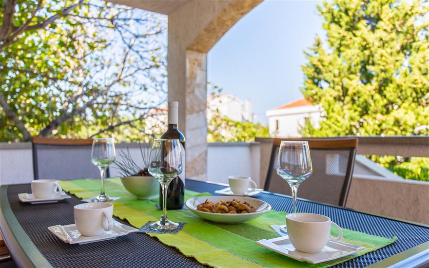 Apartment A2, for 5 persons