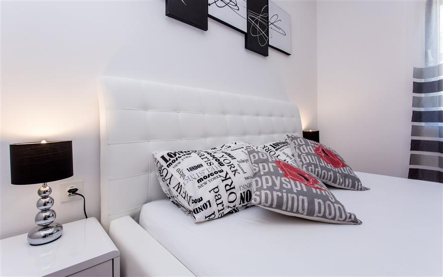Apartment A2, for 5 persons