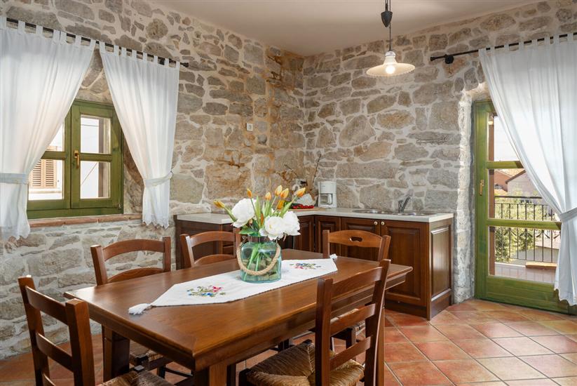 House K1, for 10 persons