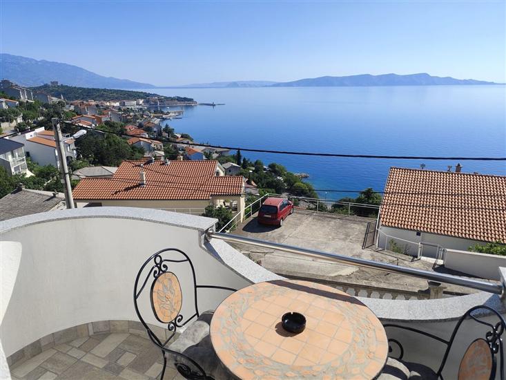 Apartment A2, for 3 persons