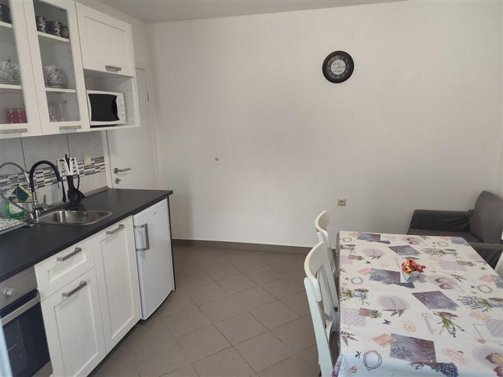 Apartment A2, for 3 persons