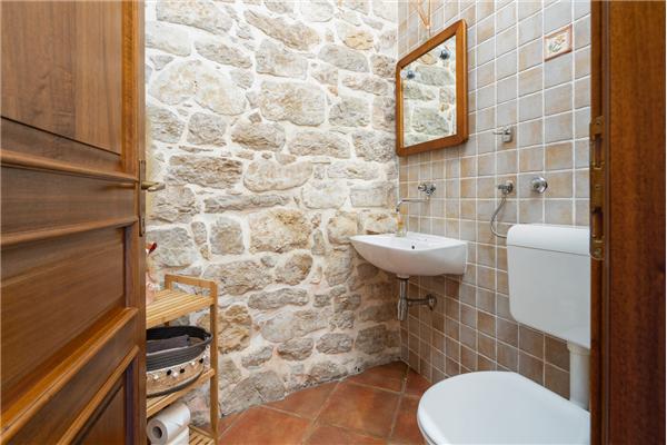 House K1, for 10 persons