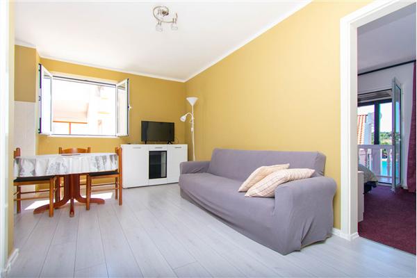Apartment A1, for 3 persons