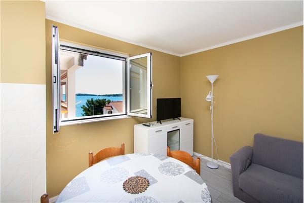 Apartment A1, for 3 persons