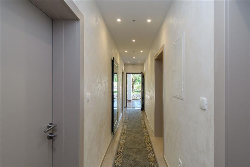 Apartmaji Villa Ana