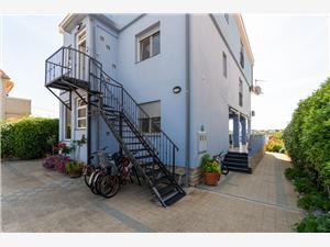 Apartment Zadar riviera,BookBatalazaFrom 142 €