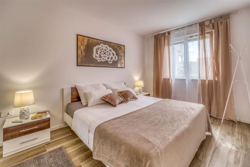 Apartment A1, for 5 persons