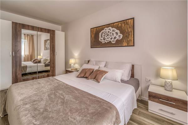 Apartment A1, for 5 persons