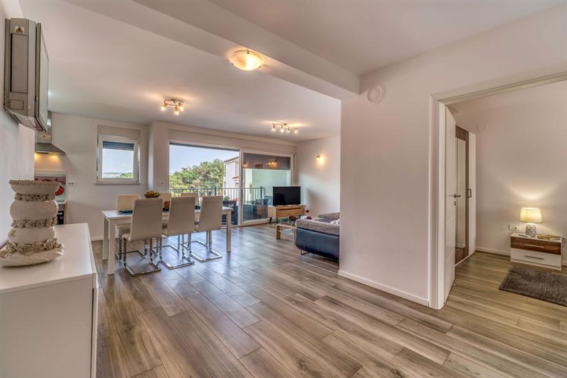 Apartment A1, for 5 persons