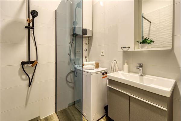 Apartment A2, for 5 persons