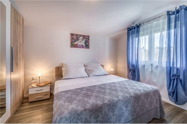 Apartment A2, for 5 persons