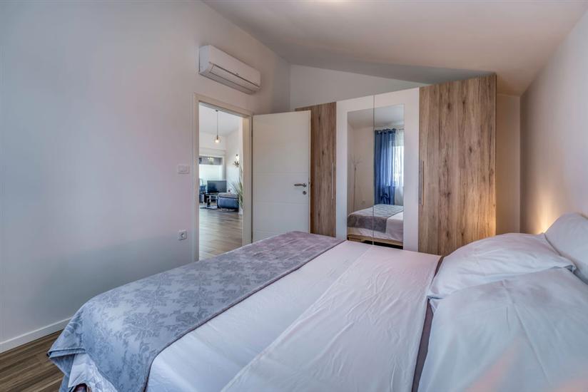 Apartment A2, for 5 persons