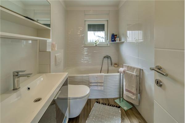 Apartment A2, for 5 persons