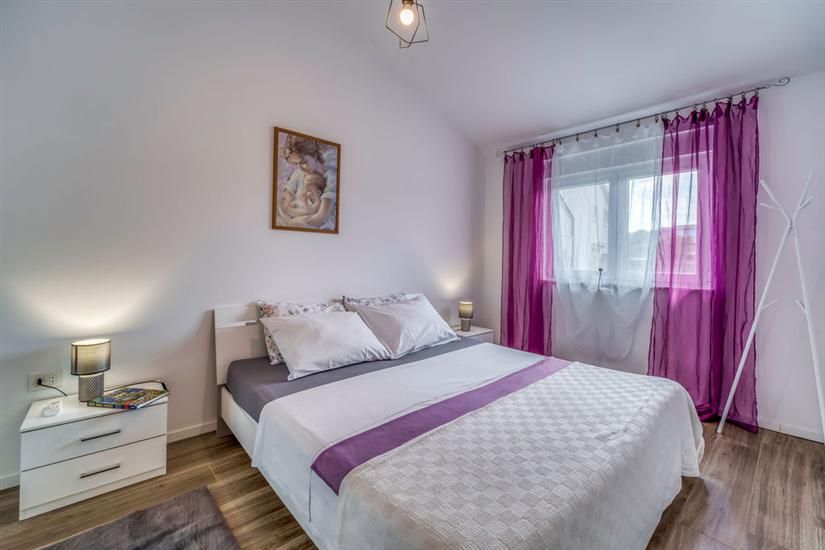 Apartment A2, for 5 persons
