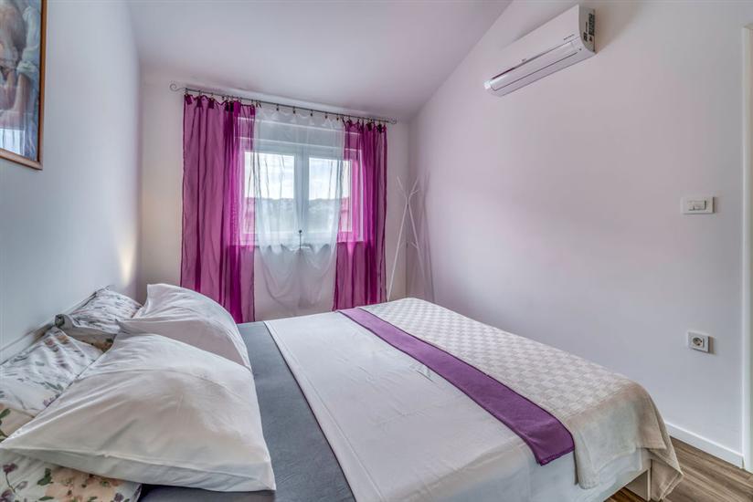 Apartment A2, for 5 persons