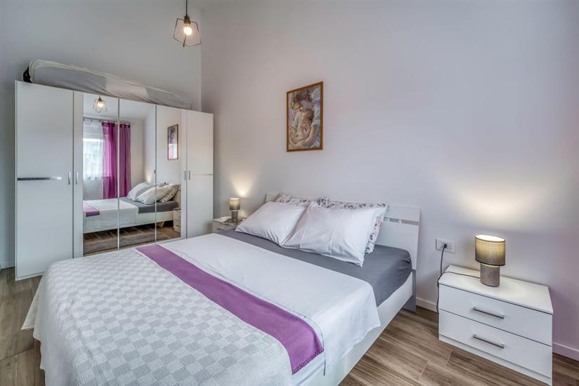 Apartment A2, for 5 persons