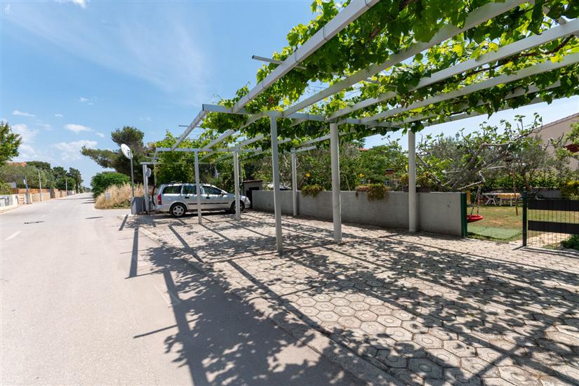 Apartments Slavica near beach