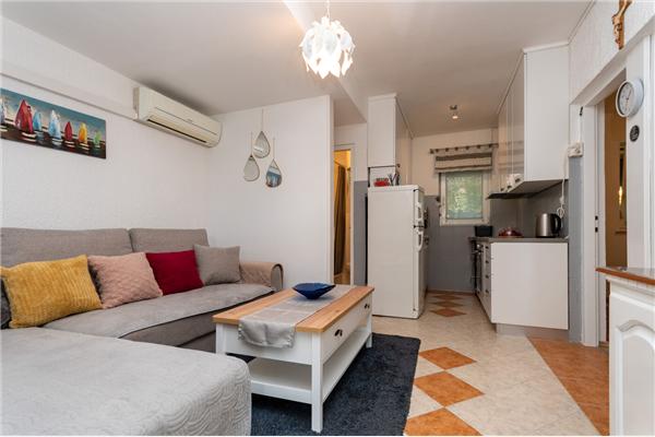 Apartment A4, for 4 persons
