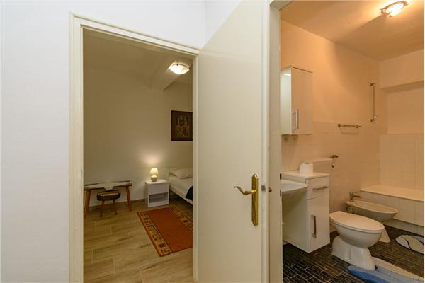 House K1, for 8 persons