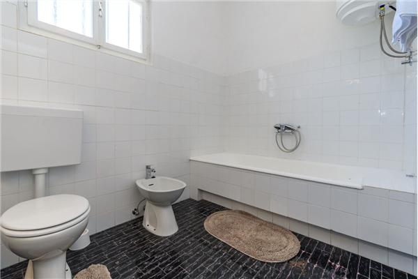 House K1, for 8 persons