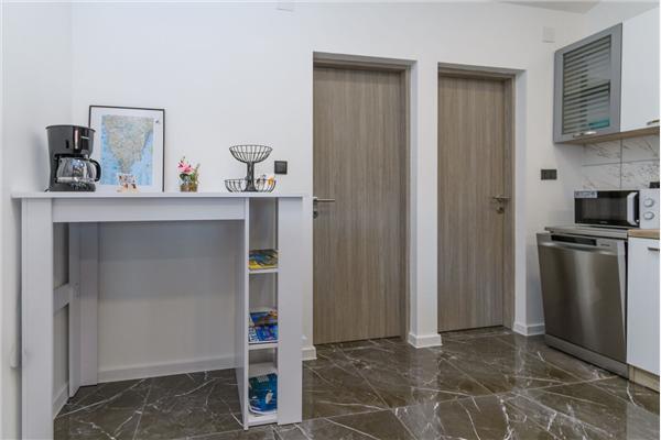 Apartment A1, for 5 persons