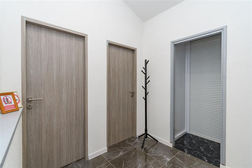 Apartment A1, for 5 persons