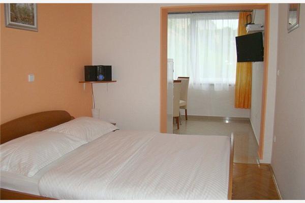 Apartment A5, for 2 persons