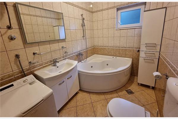 Apartment A6, for 4 persons