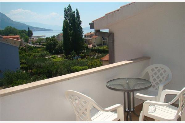 Apartment A6, for 4 persons