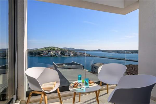 Apartment A2, for 4 persons