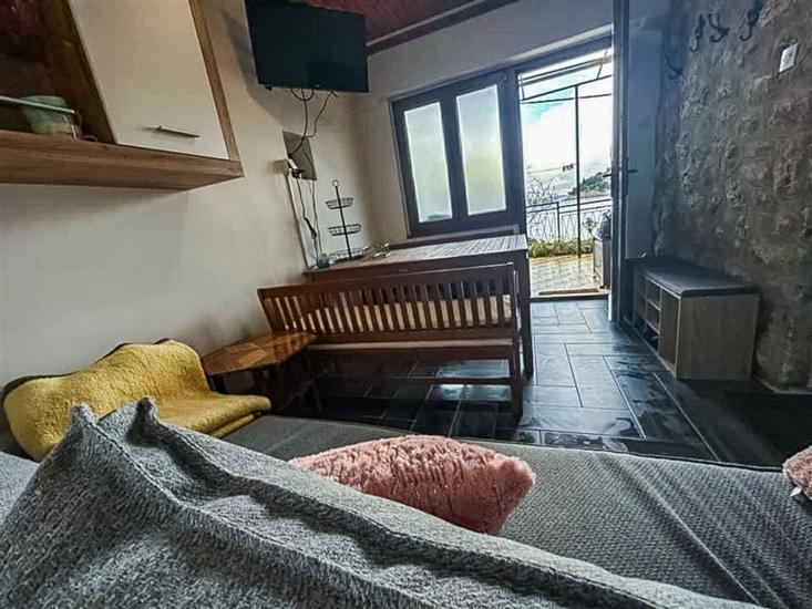 Apartment A1, for 3 persons