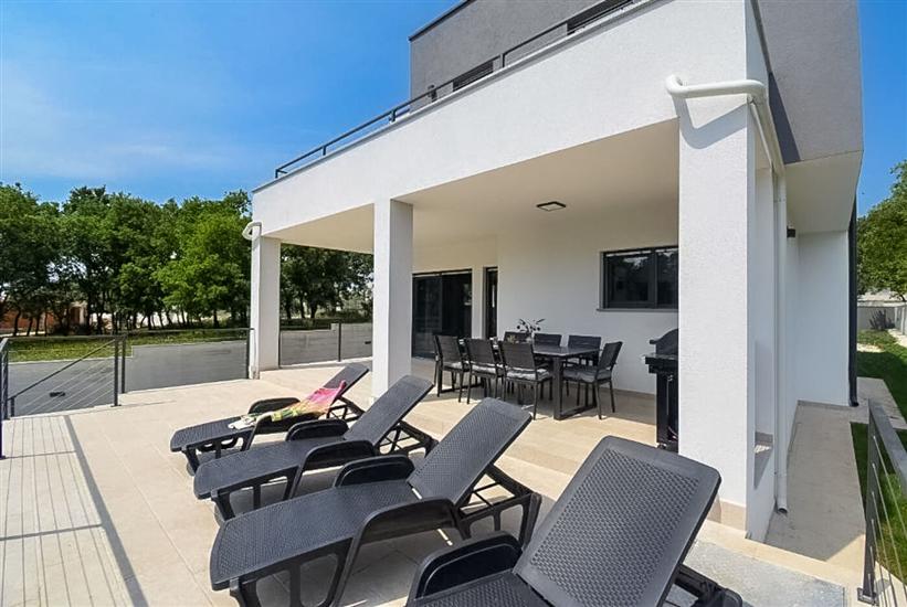 Villa Tara