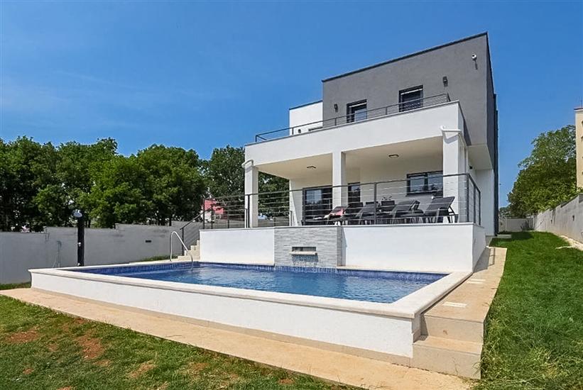 Villa Tara
