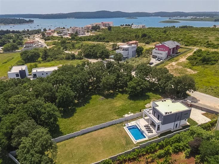 Villa Tara