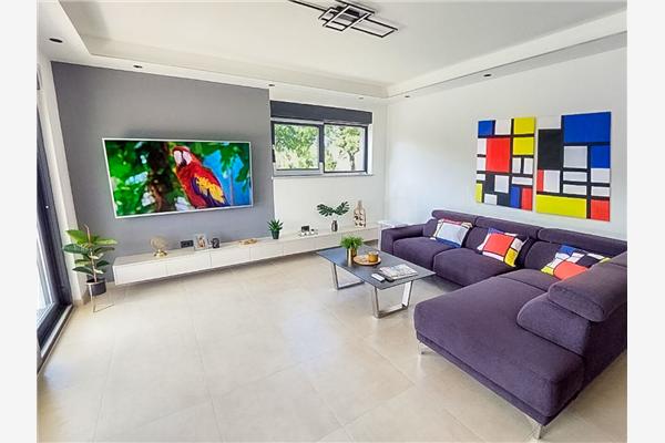 House K1, for 8 persons