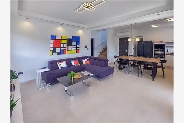 House K1, for 8 persons
