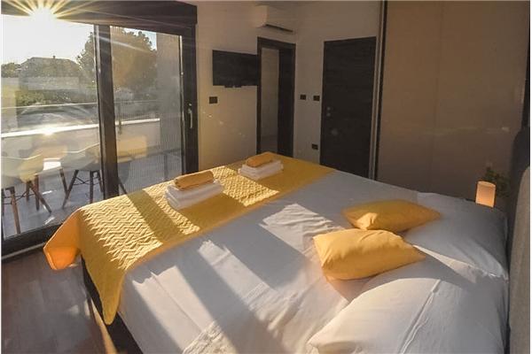 House K1, for 8 persons
