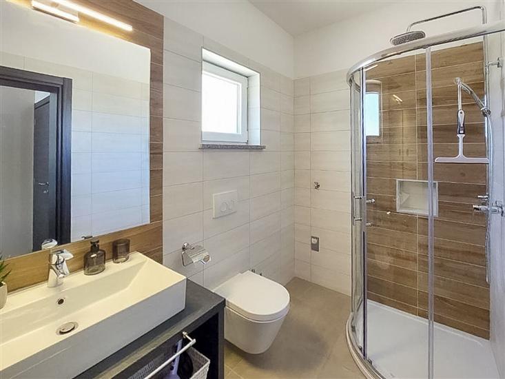 House K1, for 8 persons