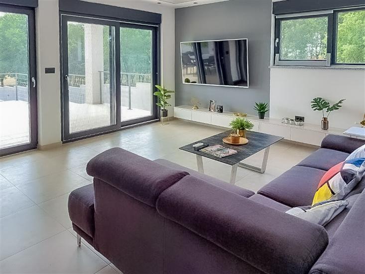 House K1, for 8 persons