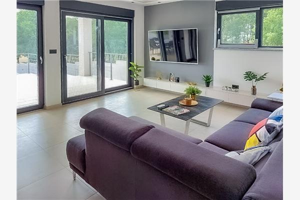 House K1, for 8 persons