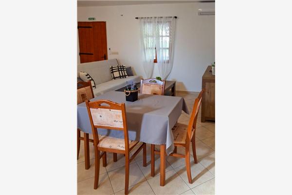 Apartment A1, for 4 persons