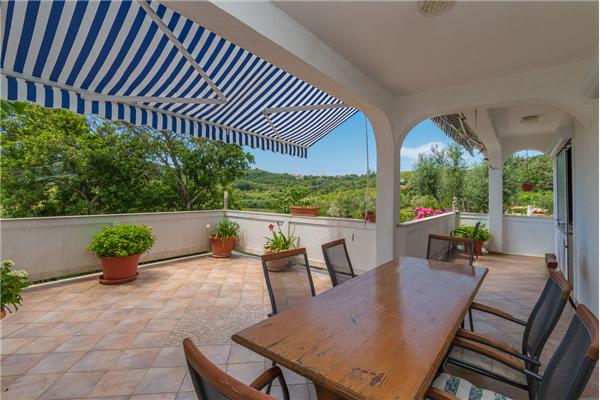 Apartment A1, for 6 persons
