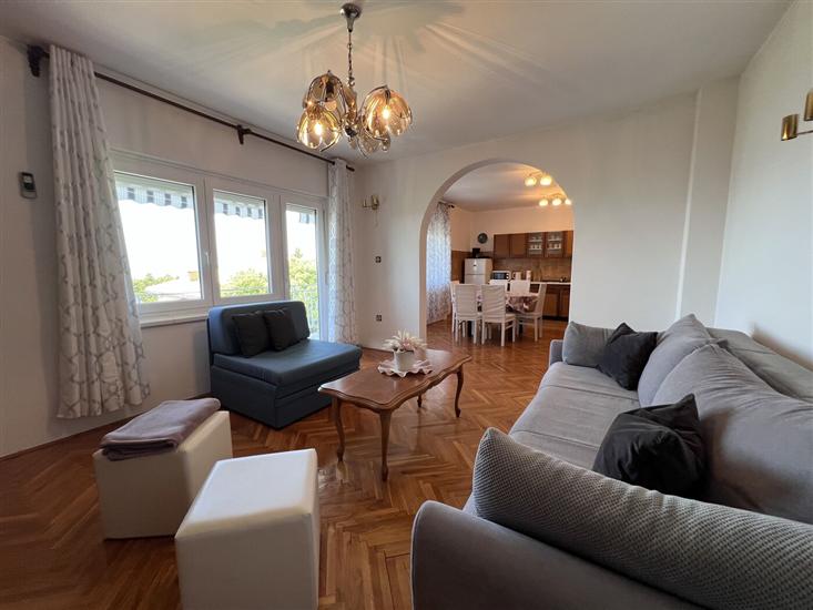Apartment A1, for 6 persons